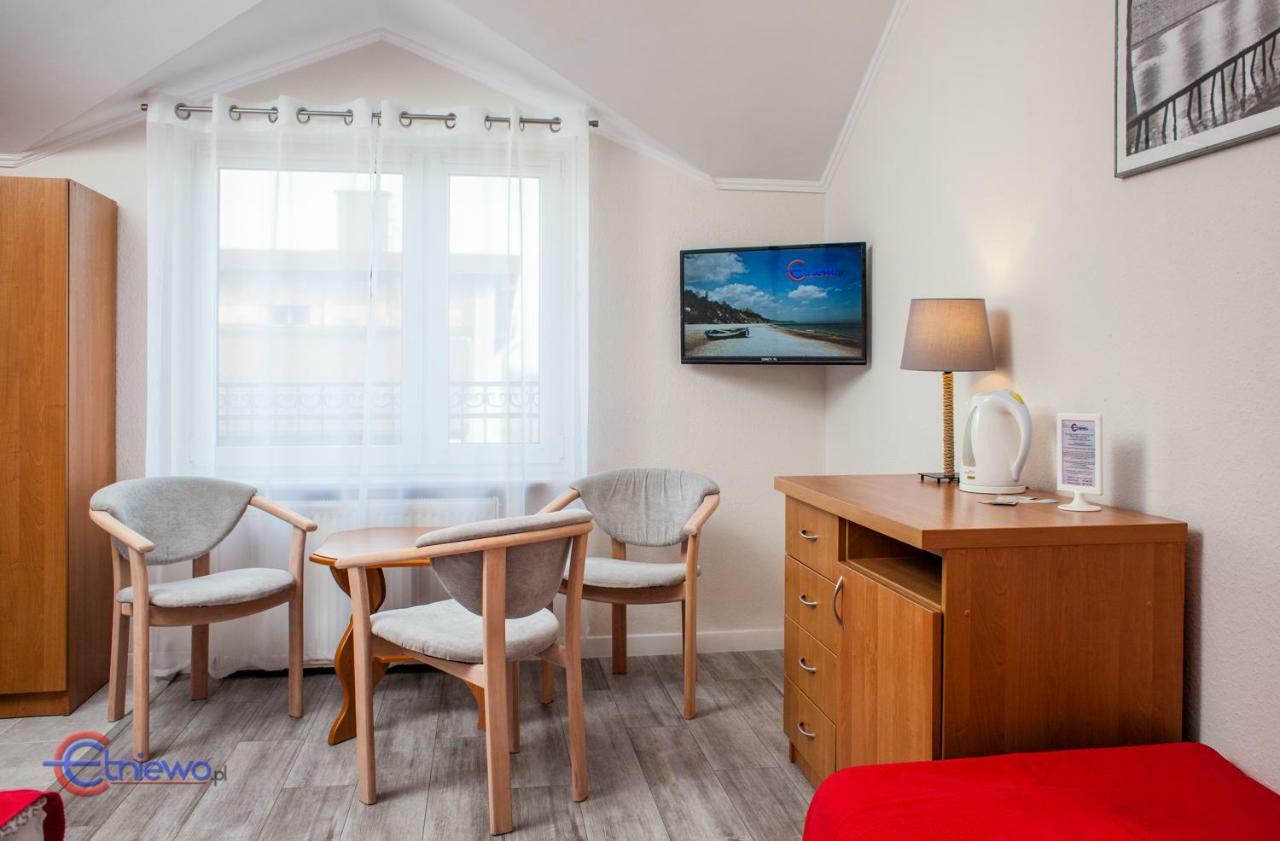 Cetniewo Pokoje I Apartamenty Владыславово Экстерьер фото